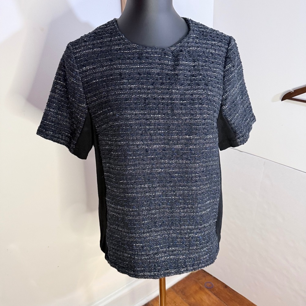 Ava Tweed Blouse Womens Medium Black‎ Metallic Short Sleeve Zip Back Top